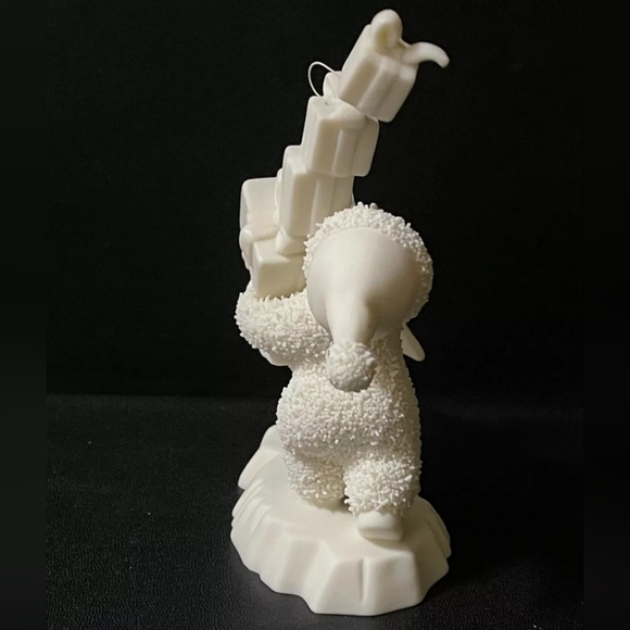 Dept 56 Snowbabies I Have Lots to Give Figurine Vintage 2002 Child with Penguin - Picture 5 of 8